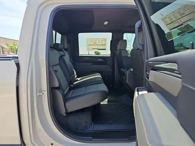 2026 Chevrolet Silverado 2500HD Crew Cab, Standard Bed, XR2, 4WD