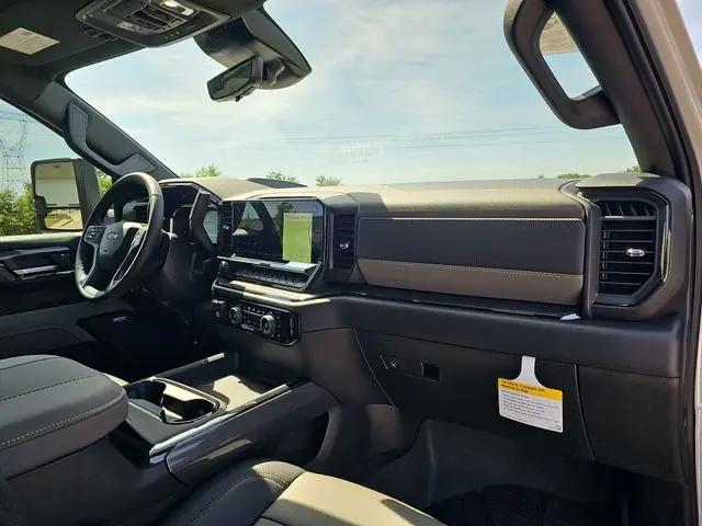 2026 Chevrolet Silverado 2500HD Crew Cab, Standard Bed, XR2, 4WD