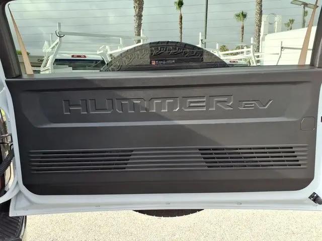 2025 GMC HUMMER EV 3X e4WD