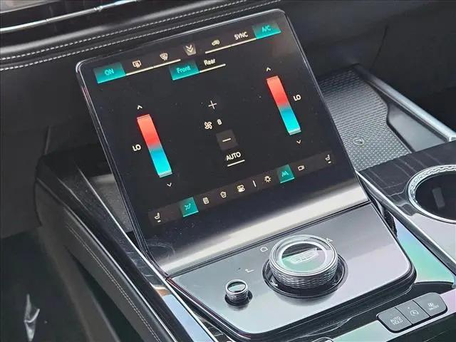 2025 Cadillac Escalade Sport