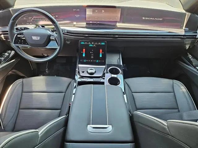 2025 Cadillac Escalade Sport