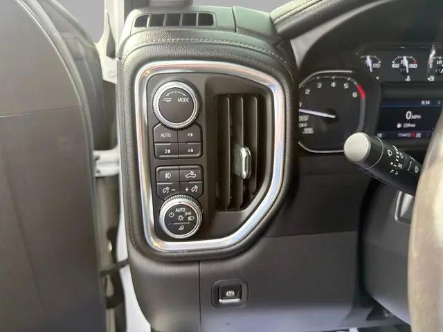 2020 GMC Sierra 1500 4WD Crew Cab Short Box SLT