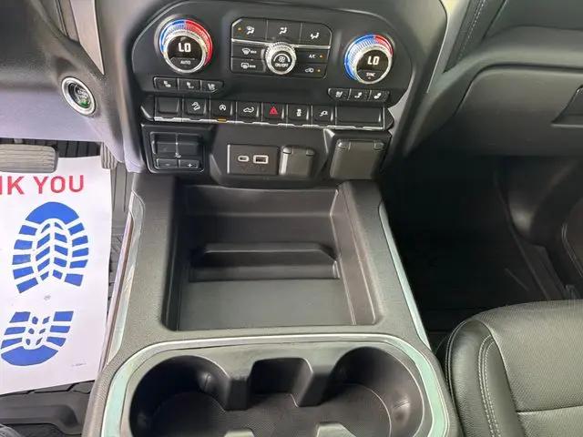 2020 GMC Sierra 1500 4WD Crew Cab Short Box SLT