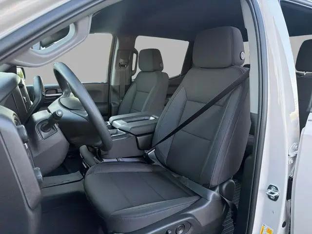 2026 Chevrolet Silverado 1500 4WD Crew Cab Short Bed Custom Trail Boss