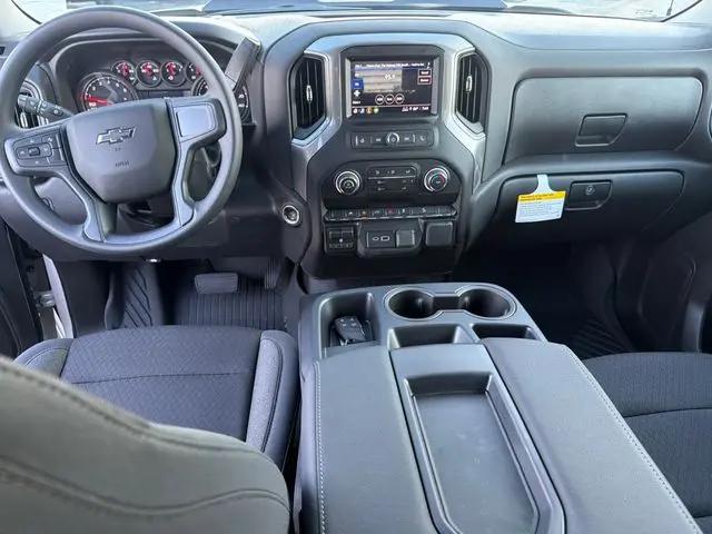 2026 Chevrolet Silverado 1500 4WD Crew Cab Short Bed Custom Trail Boss