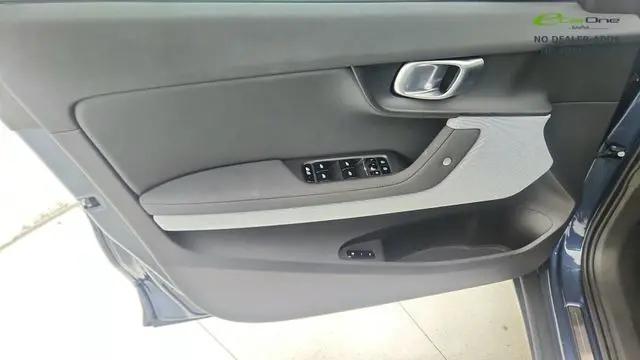 2024 Polestar 2 Standard
