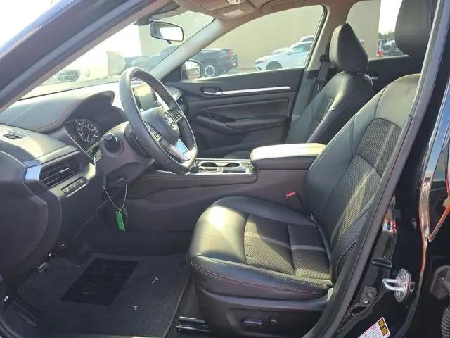 2024 Nissan Altima SR FWD