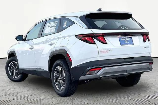 2026 Hyundai Tucson Hybrid Blue SE