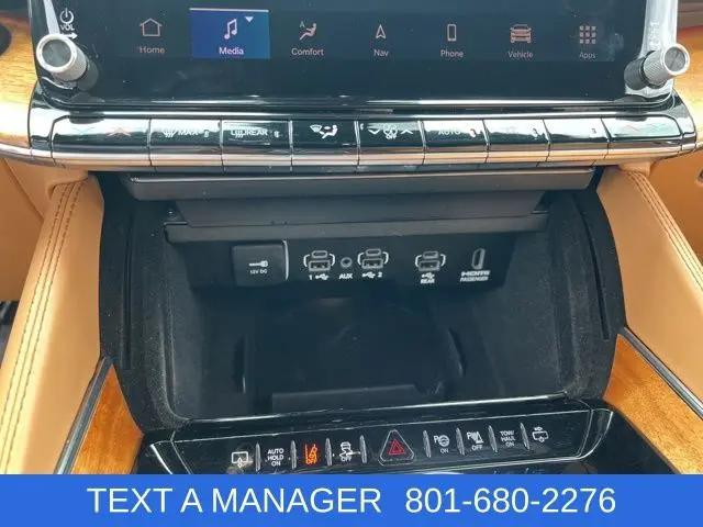 2022 Jeep Grand Wagoneer Series III 4x4