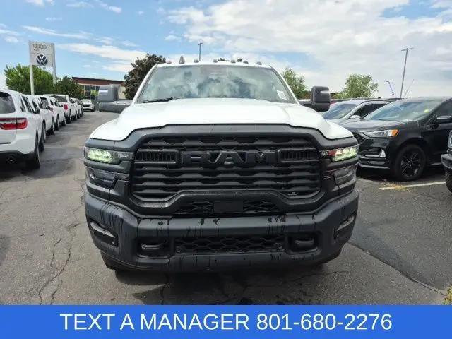 2026 Ram 3500 Tradesman Crew Cab 4x4 8 Box