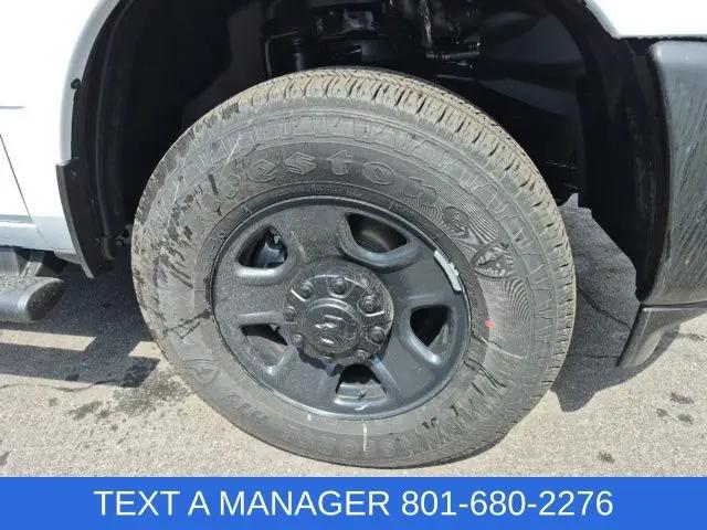 2026 Ram 3500 Tradesman Crew Cab 4x4 8 Box