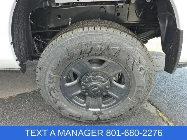2026 Ram 3500 Tradesman Crew Cab 4x4 8 Box