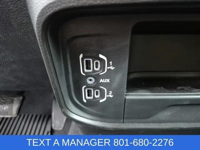 2026 Ram 3500 Tradesman Crew Cab 4x4 8 Box