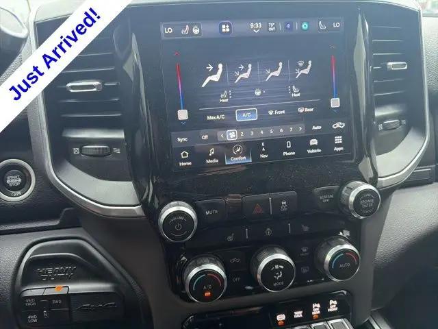 2022 Ram 2500 Big Horn Crew Cab 4x4 6'4" Box