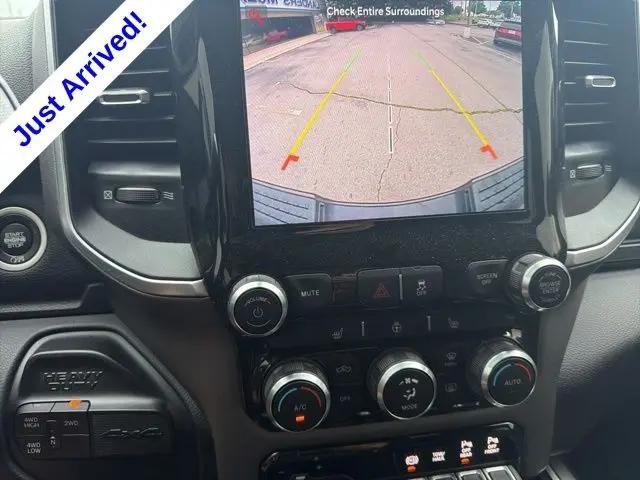 2022 Ram 2500 Big Horn Crew Cab 4x4 6'4" Box