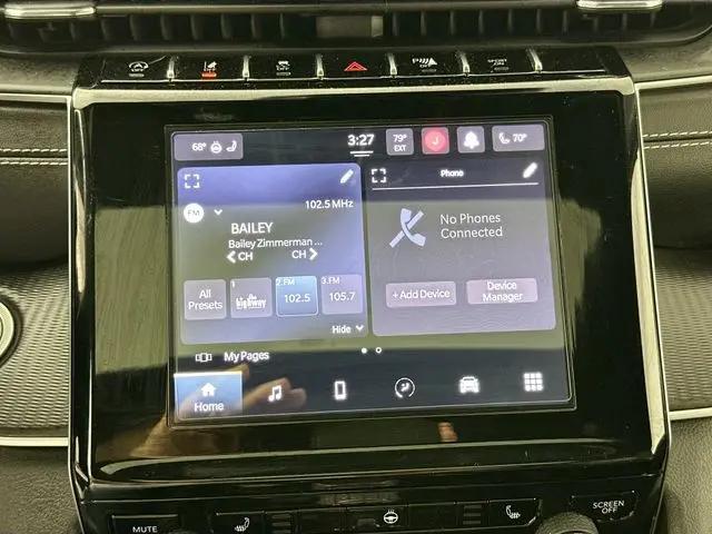 2023 Jeep Grand Cherokee L Altitude 4x4