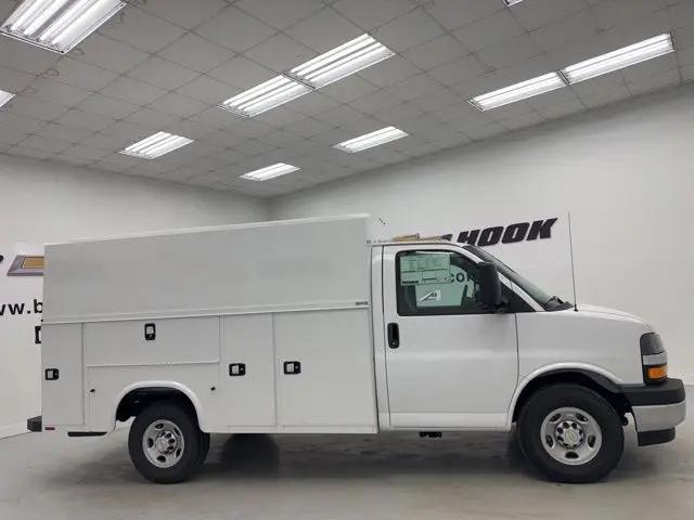 2026 Chevrolet Express Cutaway Work Van