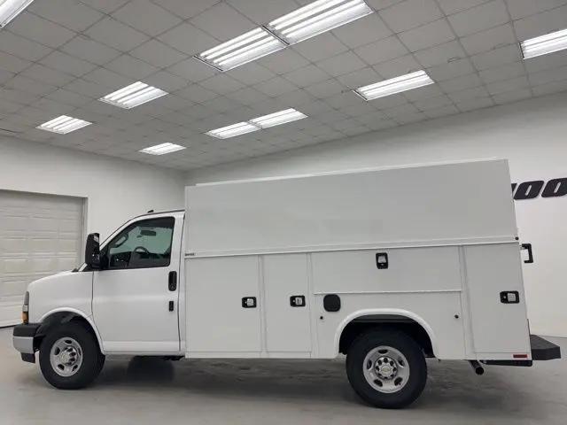 2026 Chevrolet Express Cutaway Work Van