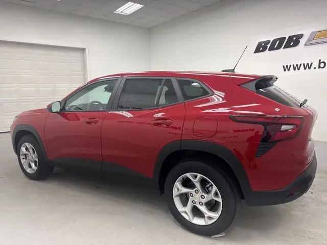 2026 Chevrolet Trax FWD LS
