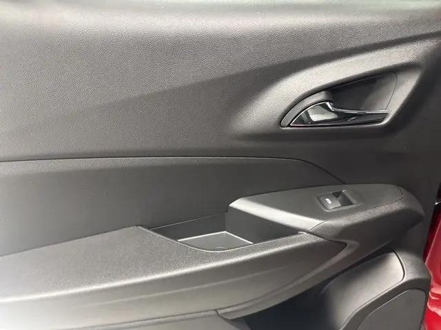 2026 Chevrolet Trax FWD LS