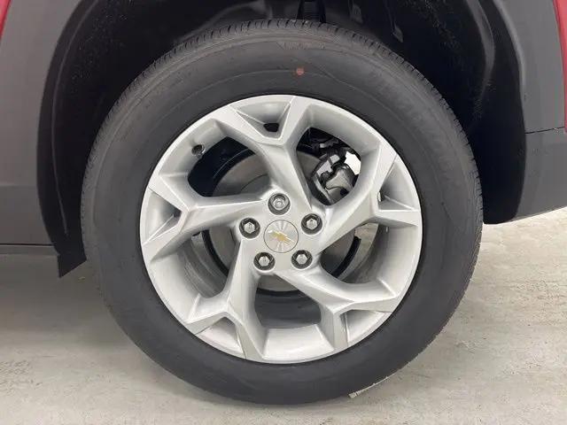 2026 Chevrolet Trax FWD LS