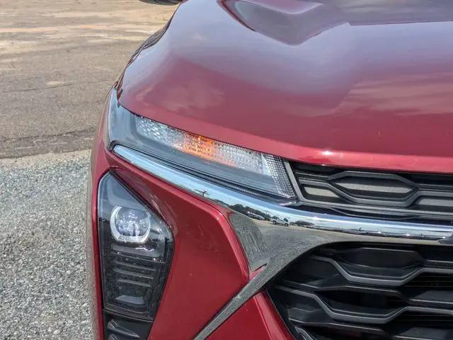 2024 Chevrolet Trax FWD SP