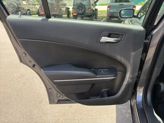 2019 Dodge Charger SXT RWD