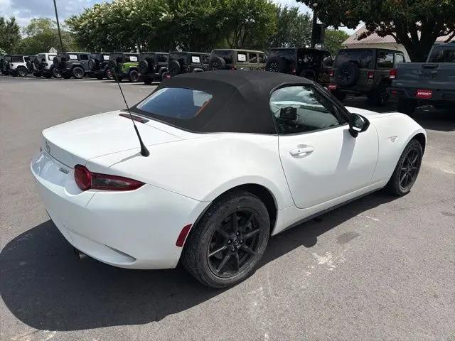 2019 Mazda MX-5 Sport