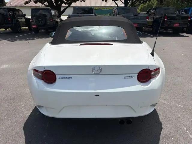 2019 Mazda MX-5 Sport