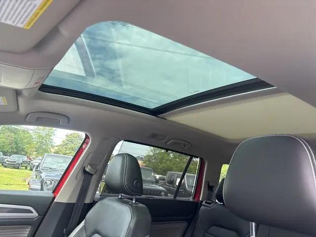 2021 Volkswagen Atlas 3.6L V6 SEL Premium R-Line