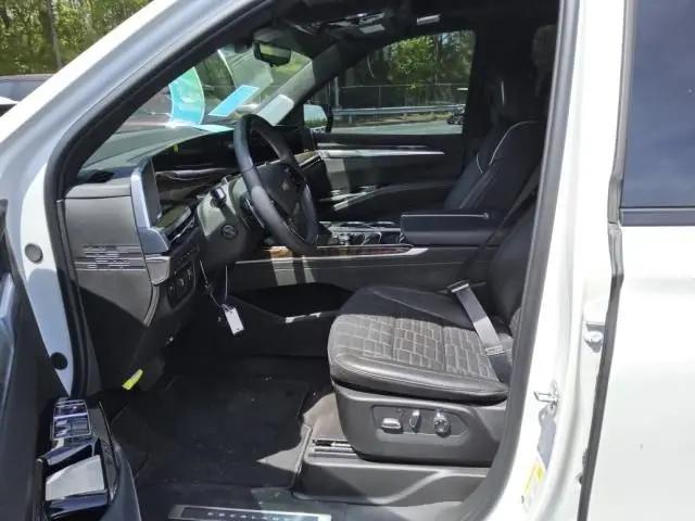 2025 Cadillac Escalade ESV Sport Platinum