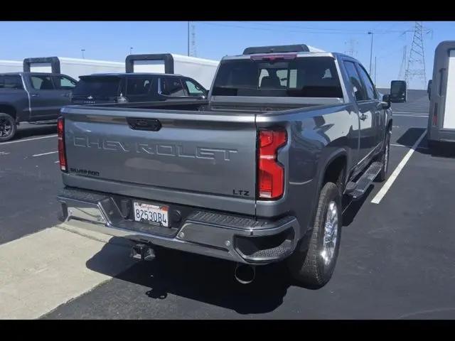 2025 Chevrolet Silverado 3500HD 4WD Crew Cab Standard Bed LTZ
