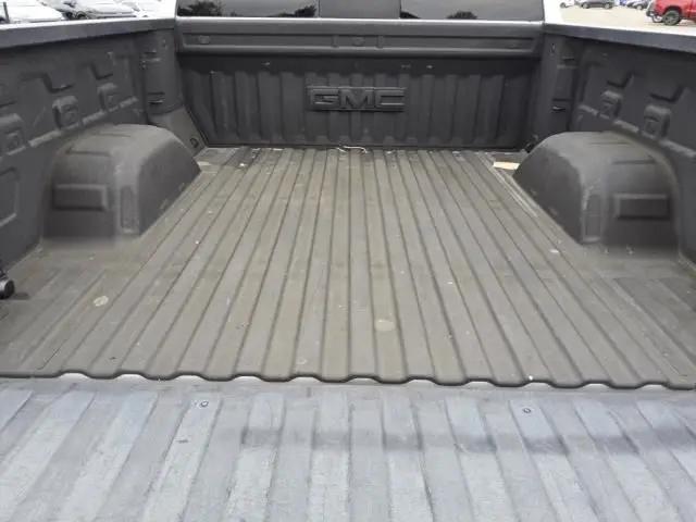 2021 GMC Sierra 1500 4WD Crew Cab Short Box Elevation
