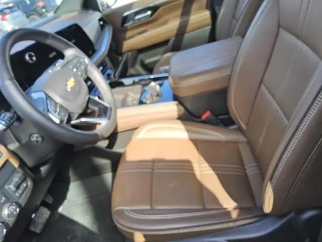 2025 Chevrolet Tahoe 4WD High Country