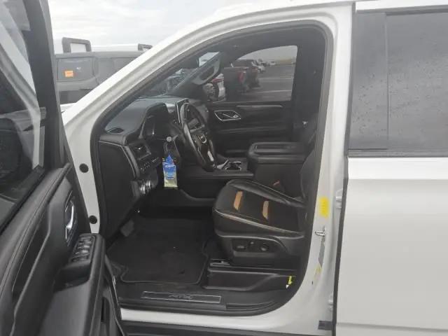 2023 GMC Yukon 4WD AT4