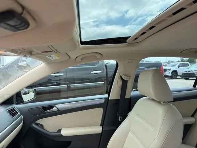 2015 Volkswagen Jetta 1.8T SE