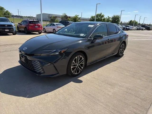 2025 Toyota Camry XLE