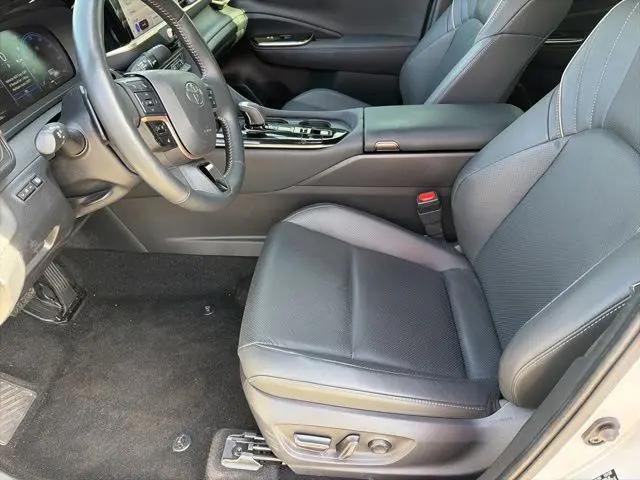 2024 Toyota Crown Platinum