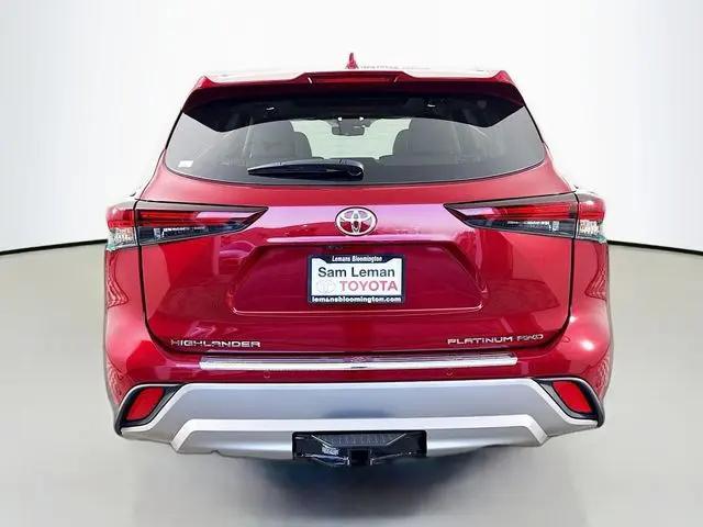 2026 Toyota Highlander Platinum