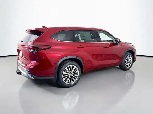 2026 Toyota Highlander Platinum