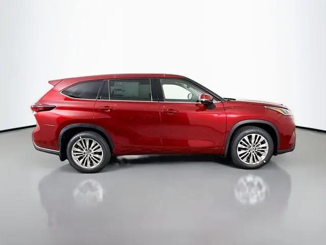 2026 Toyota Highlander Platinum