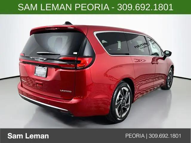 2027 Chrysler Pacifica Limited
