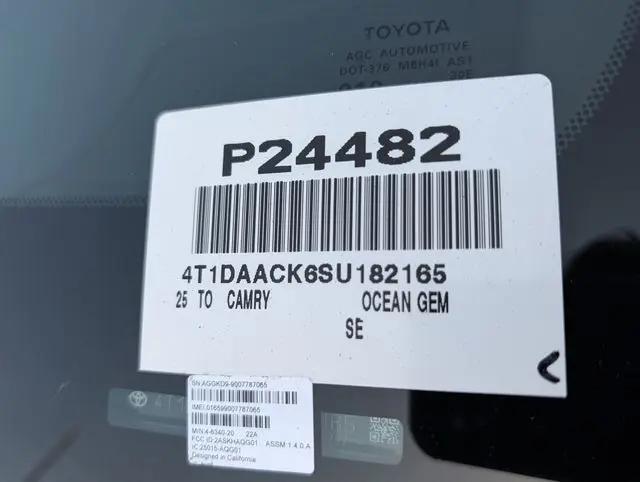 2025 Toyota Camry SE