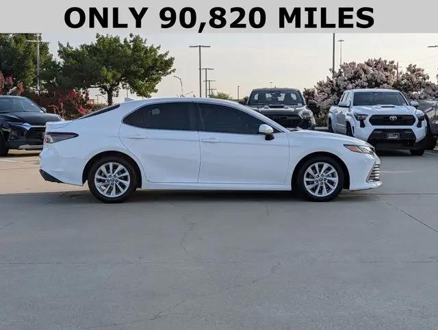 2022 Toyota Camry LE