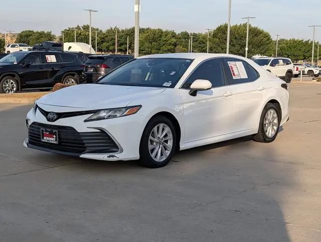 2022 Toyota Camry LE