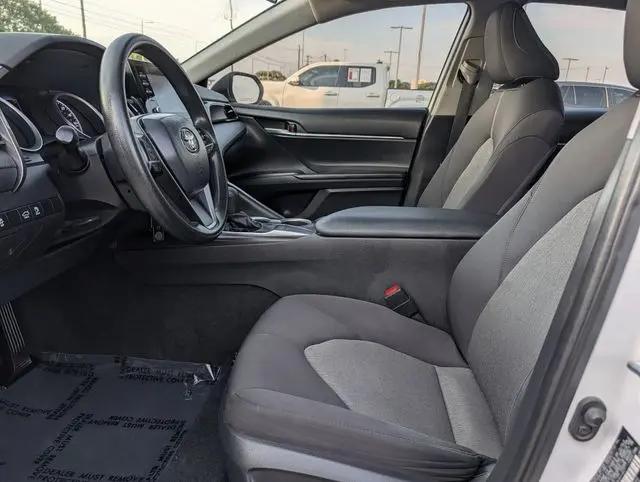 2022 Toyota Camry LE