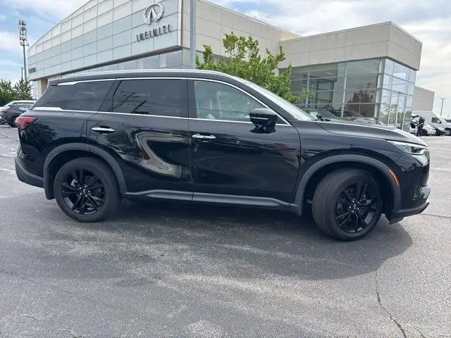 2023 INFINITI QX60 LUXE AWD