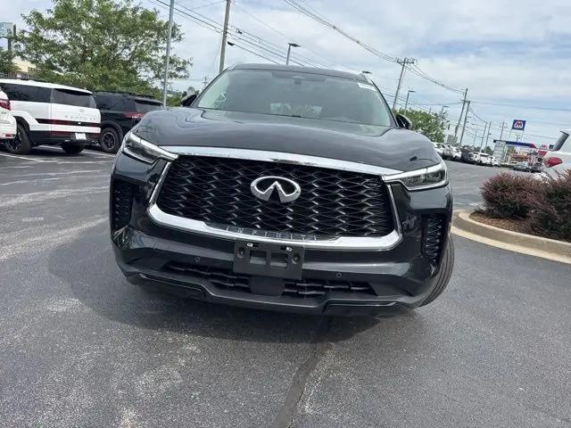 2023 INFINITI QX60 LUXE AWD