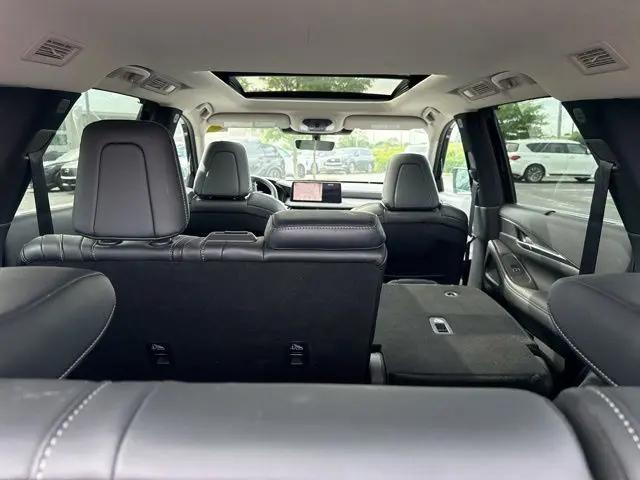 2023 INFINITI QX60 LUXE AWD