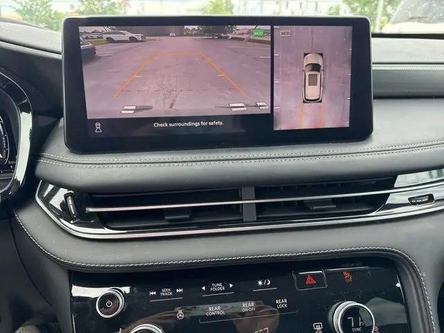 2023 INFINITI QX60 LUXE AWD